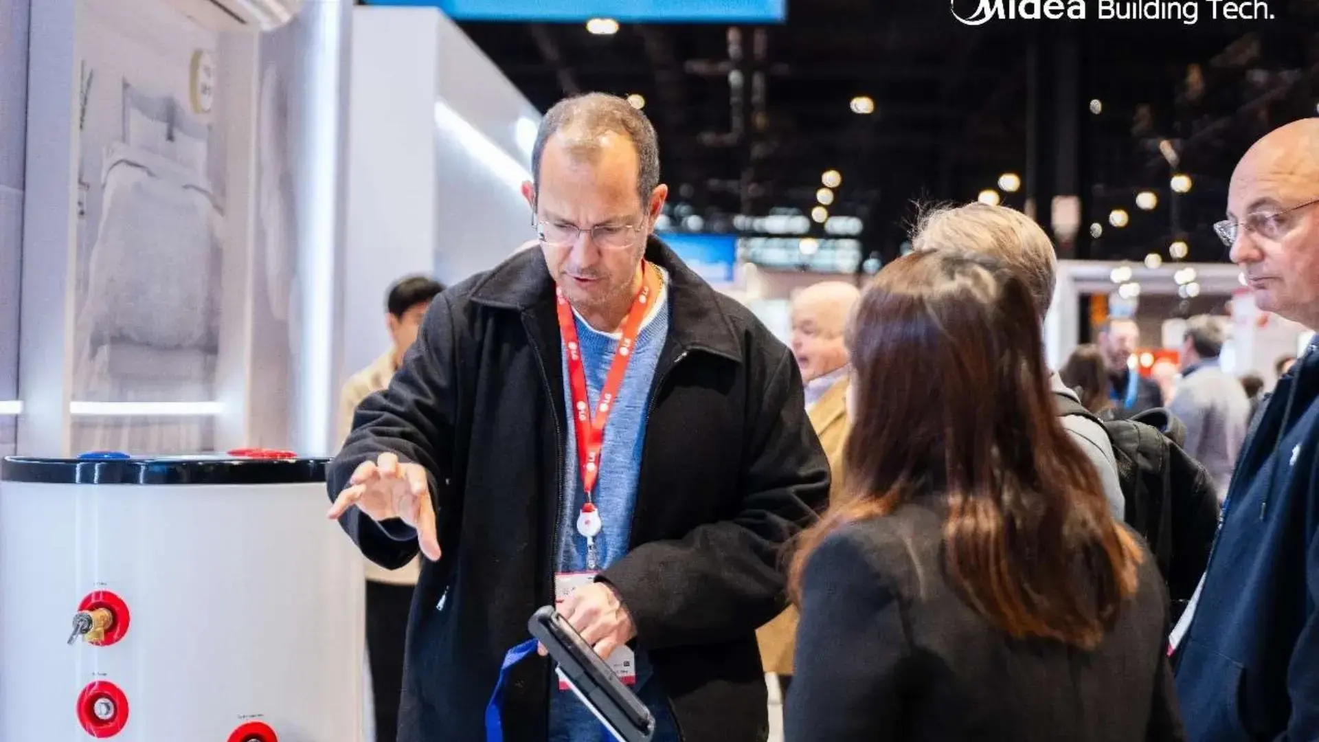 Innovative Solutions from Midea Building Technologies Spearheads North America Market Breakthrough at AHR 2024 3 Innovative Solutions from Midea Building Technologies Spearheads North America Market Breakthrough at AHR2024